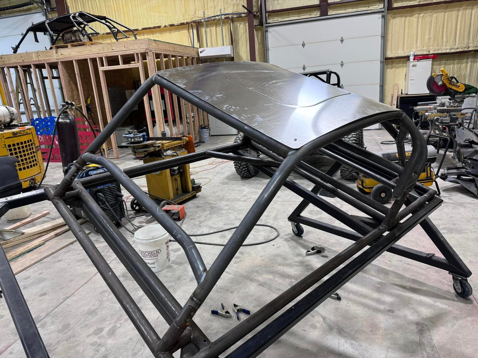 custom roll cage